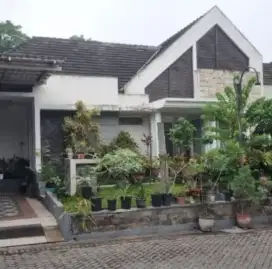 Rumah di Cluster Ijen Nirwana, Luas 270 m²