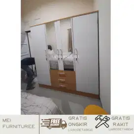 Lemari pakaian 4 pintu swing door murah