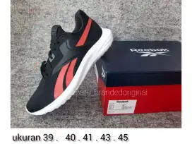 Sepatu reebok running original sportstation