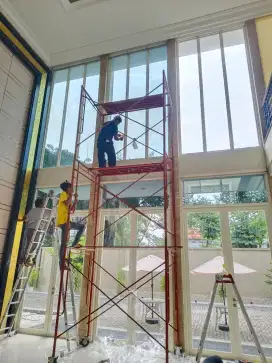 Kaca film gedung