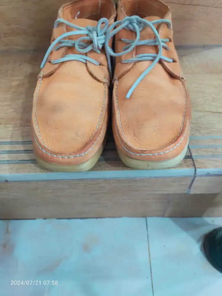 sepatu kulit keren size 43