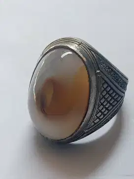 Batu akik combong kuning