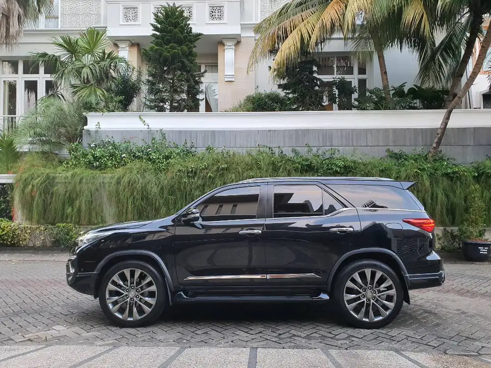 Velg ZEN u/ Fortuner Pajero 22 model Land Cruiser Mulus