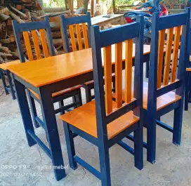 Set meja makan minimalis