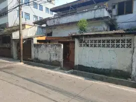 Di jual rumah tua gunung sahari