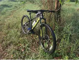 Trek ProCaliber 9.6 Simano XT 12 Speed CARBON
