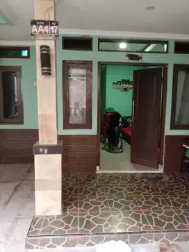 Over kredit rumah SHM lokasi strategis, full renovasi