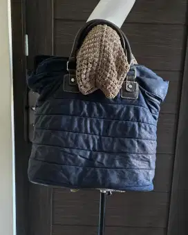tas kepit laura pl