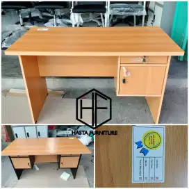 meja tulis/kantor lapis melamin BARU