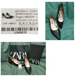 Sepatu Zara Glossy Plated Basic Heels 299