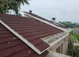 MELAYANI BONGKAR PASANG DAN PASANG BARU ATAP LAMA BAJA RINGAN
