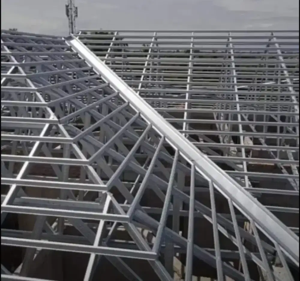 Borongan   atap baja ringan .plafon gypsum/woll molding dll