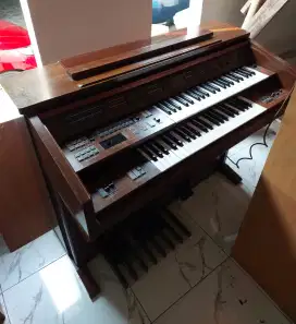 Piano yamaha FE50 electone istimewa