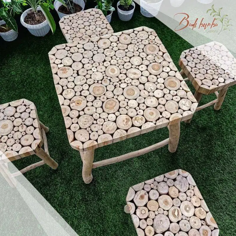 SATU SET MEJA KURSI KOIN JATI BENTUK KOTAK