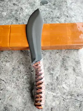 Pisau nesmuk tajam