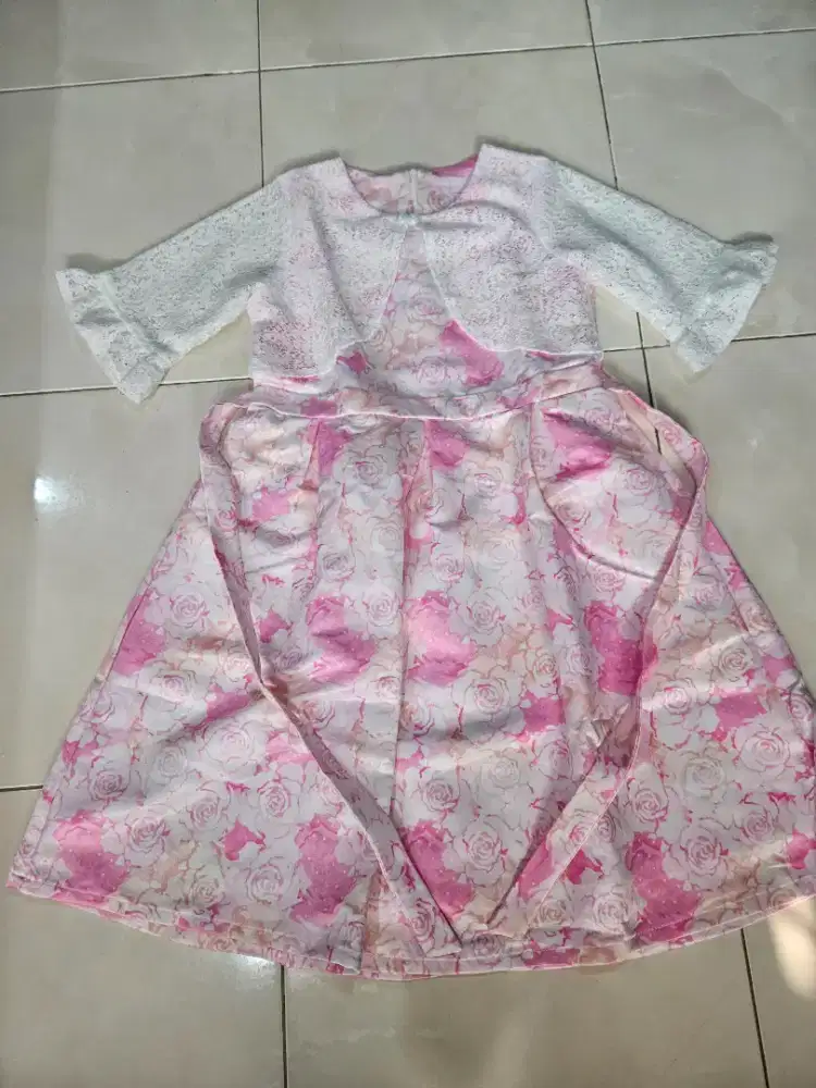 Dress anak perempuan bunga mawar