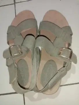 SANDAL SEPATU WANITA