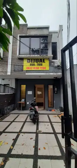 BISA NEGO!JUAL CEPAT MURAH RUMAH/RUKO UNTUK KANTOR/USAHA PINGGIR JALAN