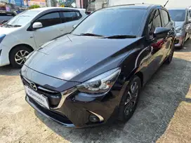 [OLXmobbi] Mazda 2 1.5 R Bensin-AT 2018 Hitam (ERQ)