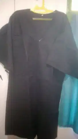 Baju wisuda dan toga ukuran dewasa M