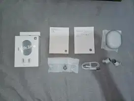 Redmi Buds 3 Pro Active Noise Cancellation (Negotiable)