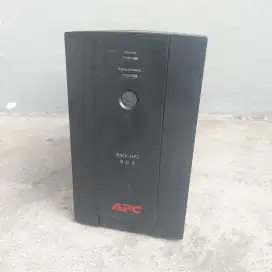 UPS APC Black-UPS 800 VA