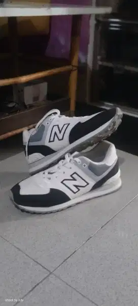 Sepatu New Balance 574