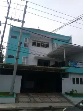 JUAL RUMAH KOST EXCLUSIVE AKTIF MEWAH