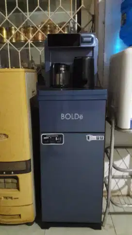 Dispenser galon bawah bolde