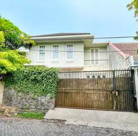 Dijual Rumah Simpang Darmo Permai Selatan NEGO KERAS