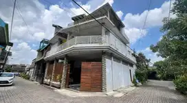 Rumah 3 Lantai Perumahan Area Belakang Kampus UMM 3 Tlogomas Dkt UB