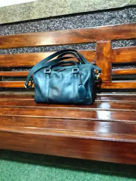 Tas kulit asli warna biru tua biru Dongker