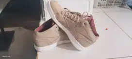 Sepatu Reebok high