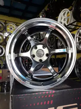 VELG ADVAN RG-D2 R18×8.5 H5×114 INNOVA,XPANDER,HRV,CIVIC,CRZ,ALPHARD