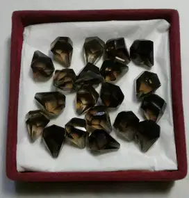 Smoky Quartz Bahan Anting