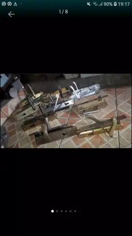 Slhkn plh slh 1 dr kunci pintu serba guna kond normal hrg murah sj deh