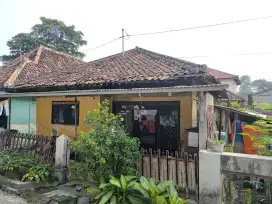 Jual RUMAH TUA DEPAN POLSEK CIRUAS