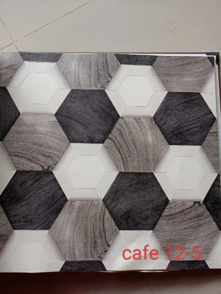 Wallpaper Dinding (Uk. 0,53 cm x 10 m)