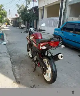 TT/BT honda cb 150R 2013