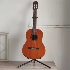 GITAR KLASIK YAMAHA CS 40