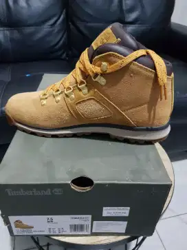Timbeland ukuran 40