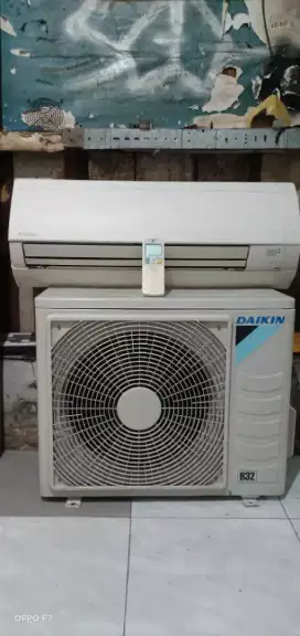 Daikin second rasa baru full original setengah PK sampai 1pk