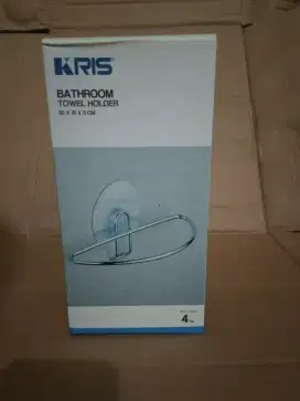 Tempat Handuk di Kamar mandi