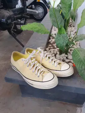 SEPATU CONVERSE CHUCK 70S SIZE 44 KONDISI BAGUS