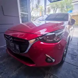 Mazda 2 skyactiv 2016 low km (pemilik)