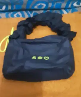 Tas wanita masih oke