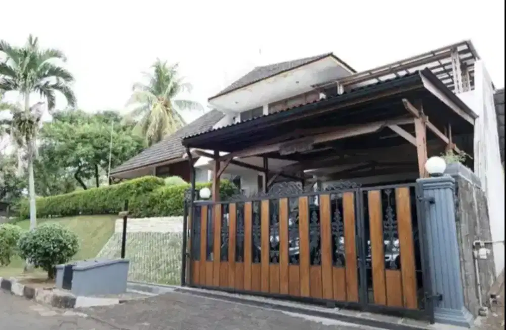 Rumah Villa Duta Pajajaran furnished