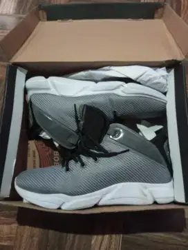 Sepatu Basket Ardiles Sedona