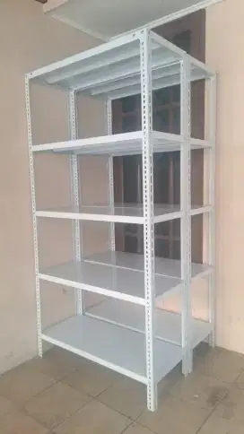 Rak besi serbaguna cocok buat tempat usaha dan perlengkapan