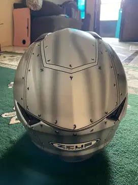 Helm ZEUS SHARK